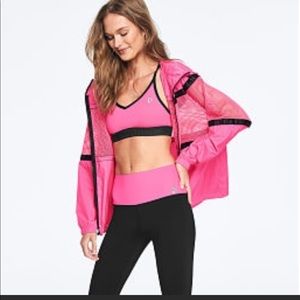 VS PINK ANORAK JACKET SIZE XS-S NIP 💝